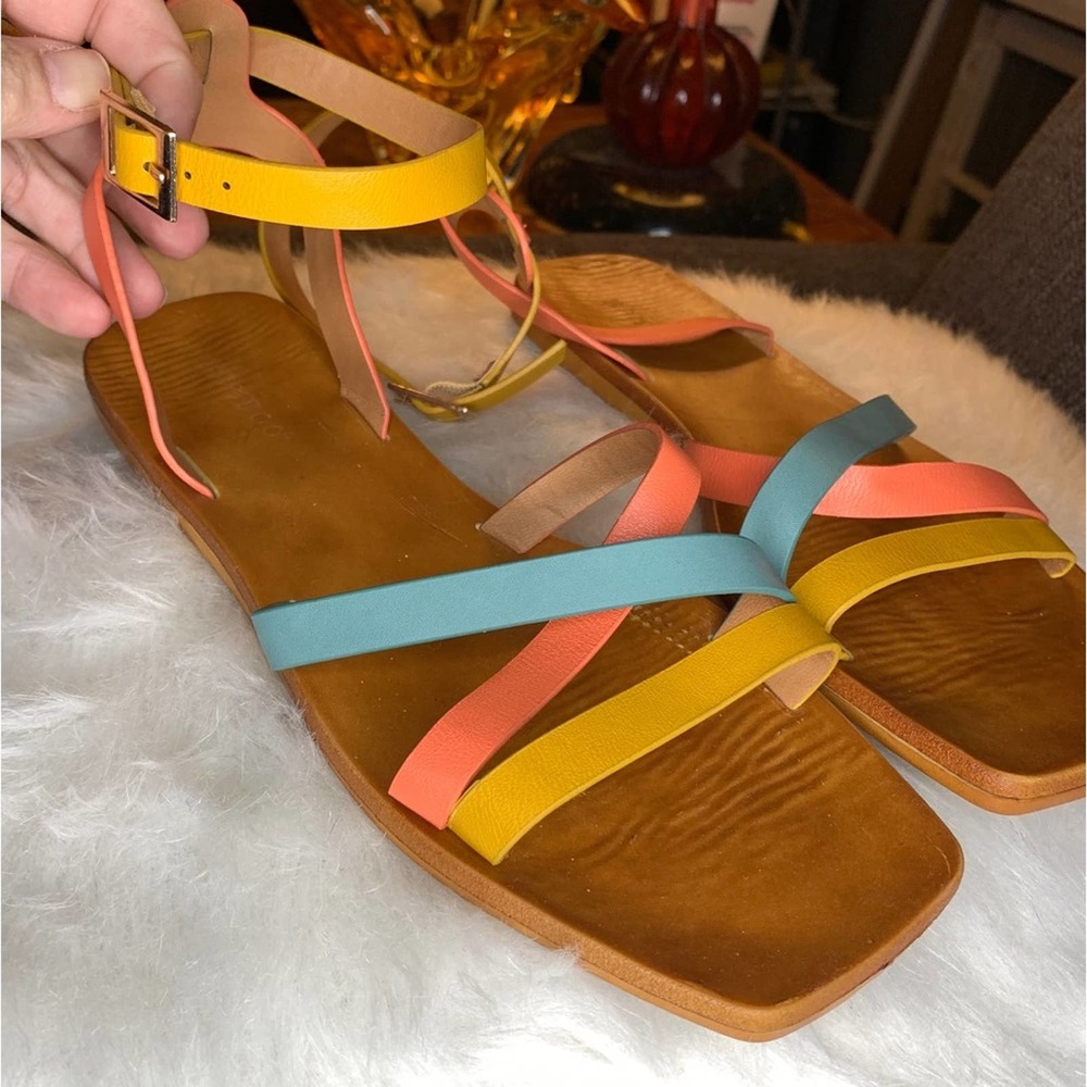 Multicolored sandals - Picture 4 of 9